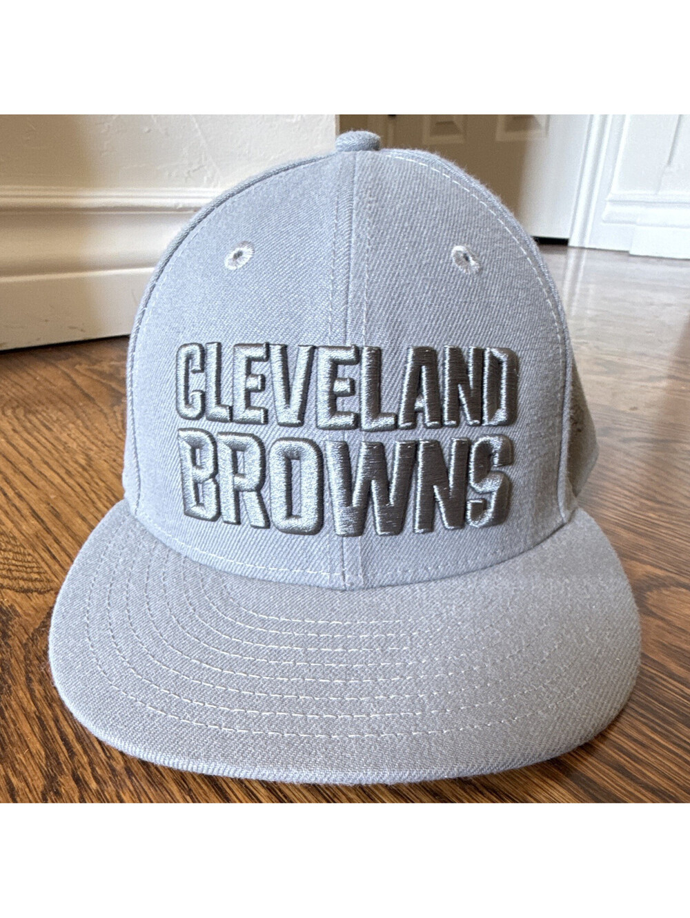 New Era 59FIFTY Low Profile Cleveland Browns NFL Gray 7 1/4 Officially Licensed